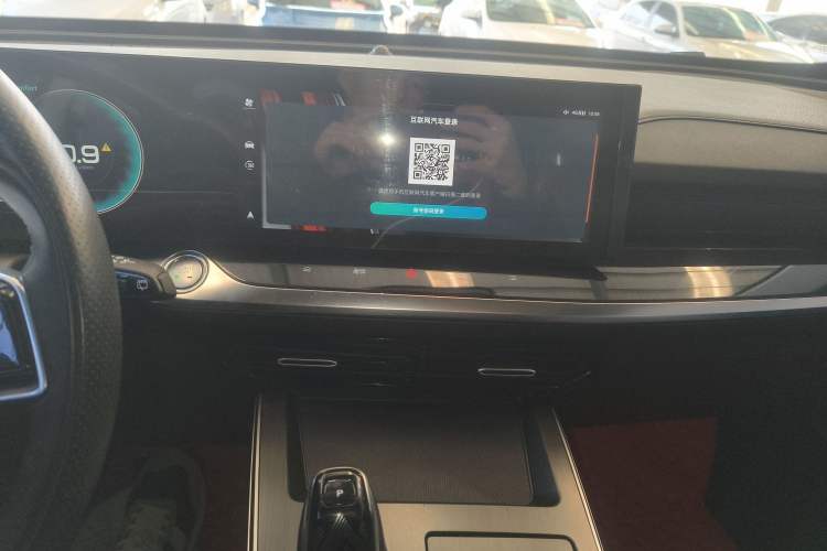 Used Roewe RX5 MAX 2022 1.5T Automatic Zhiwei Prestige Edition