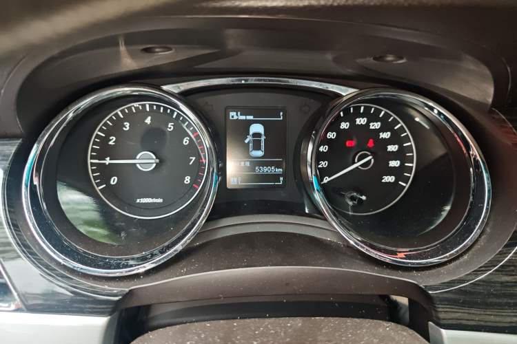 Used Baojun 730 2016 1.5T Manual Luxury Edition 7 Seats
