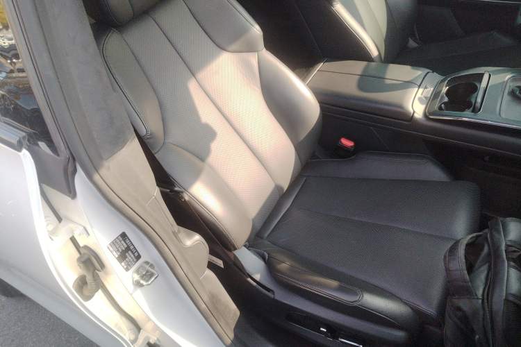 Used Hyptec HT 2023 670 Rear-Drive Ultra-High-Voltage NDA Version