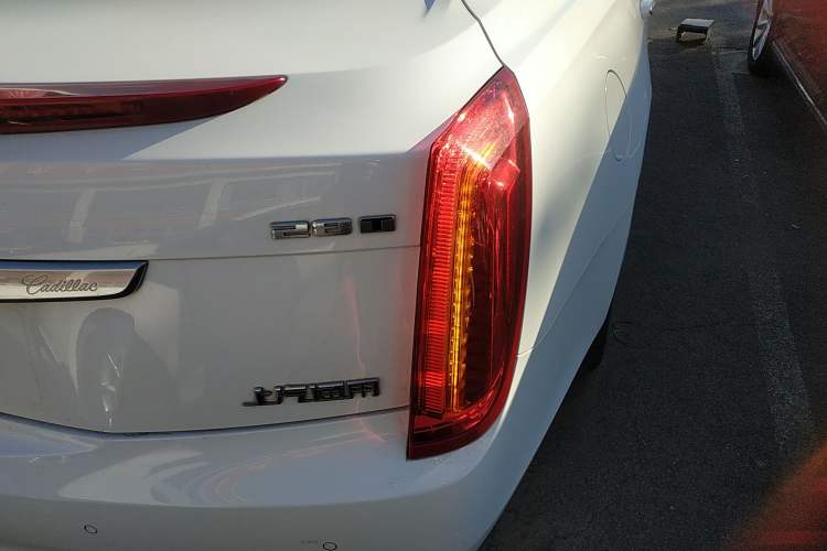 Used Cadillac XTS 2017 28T Elite Model
