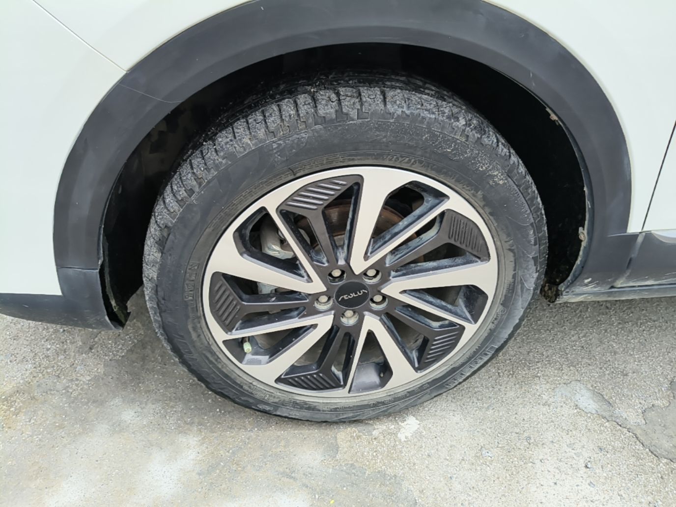 Dongfeng Aeolus AX7 2022 Mach Edition 1.5T DCT DF41 — снимка 10