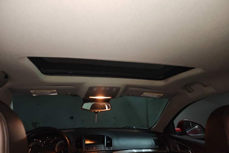 Used Buick Regal 2013 1.6T Automatic Elite Sport Edition Headliner