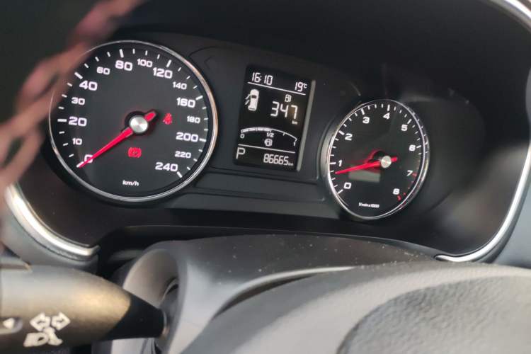 Used MG HS 2019 20T Automatic Two-Wheel Drive Luxury Edition China VI Standard