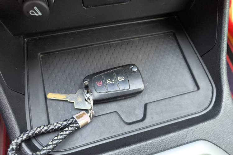 Used Great Wall King Kong Poer 2023 2.0T Automatic Gasoline Two-Wheel-Drive Elite Version Flatbed GW4C20C Interior 1