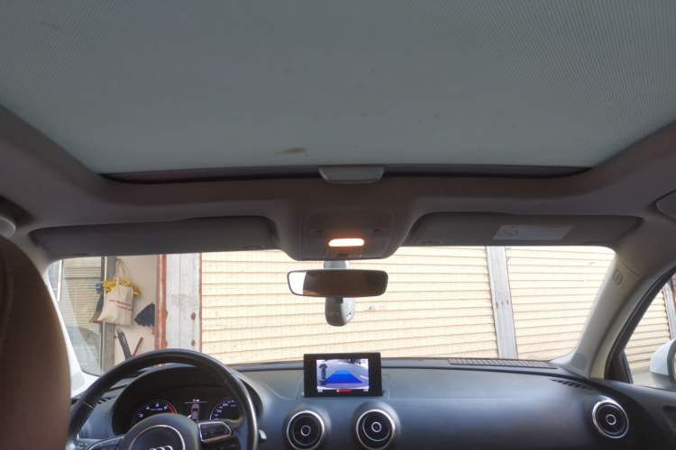 Used Audi A3 2015 Limousine 35 TFSI Millionth Anniversary Intelligent Leading Model