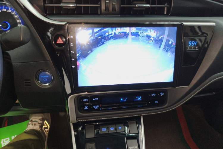 Used Toyota Corolla Hybrid E+ 2019 1.8L E-CVT Leading Edition
