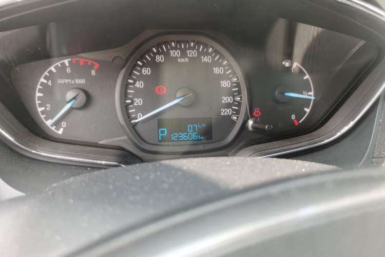 Used Ford Escort 2017 Happiness Edition 1.5L Automatic Fashion Version