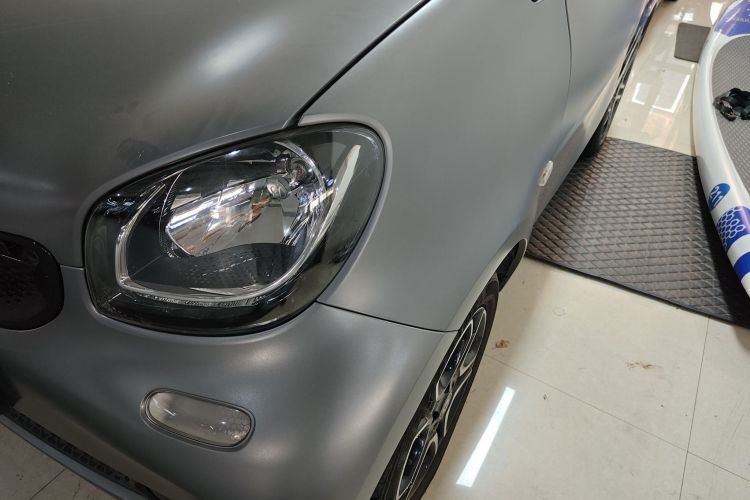 Used smart fortwo 2019 0.9T 66kW Hardtop Wind Power Edition China VI
