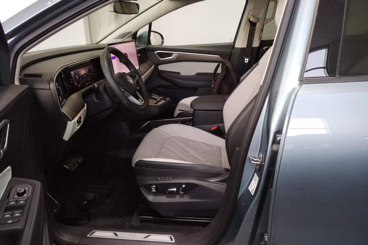 Used Volkswagen Talagon 2026 Model 450TSI Four-Wheel Drive Flagship 6-Seater
