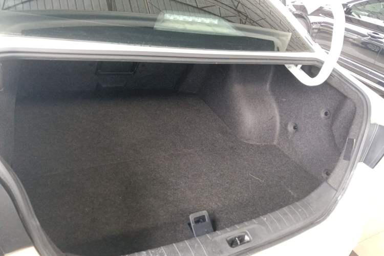 Used Nissan Teana 2020 Revised Version 2.0L XL Comfort Edition Trunk