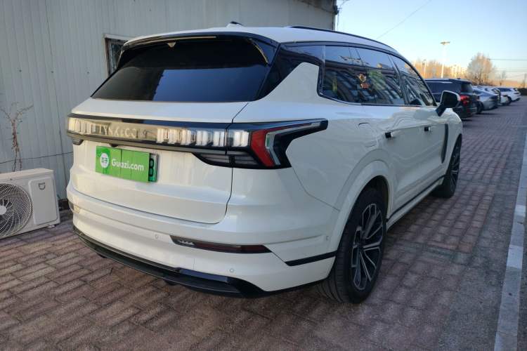 Used Lynk & Co 09 EM-P 2023 2.0TD EM-P Long-Range Version PM 7-Seater