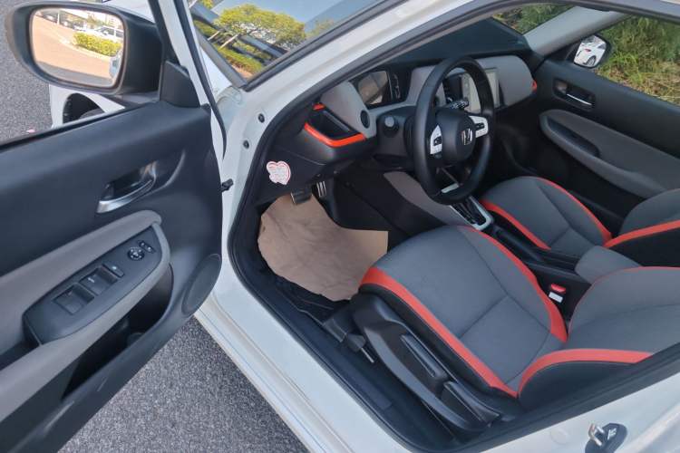 Used Honda LIFE 2023 1.5L CVT SPO-SS Dynamic Edition