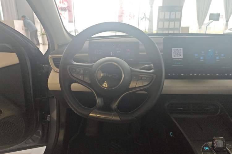 Used BYD Seal 05 DM-i 2025 DM-i Intelligent Drive 120KM Flagship Model
