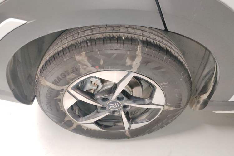 Used BYD Yuan UP 2025 Intelligent Driving Version 401 km Beyond-Range Edition