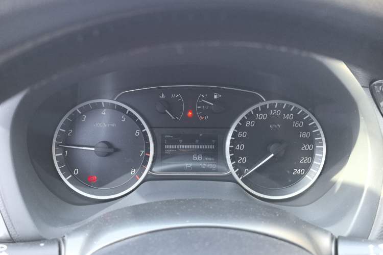 Used Nissan Sylphy 2016 1.6 XL CVT Luxury Edition Instrument Cluster