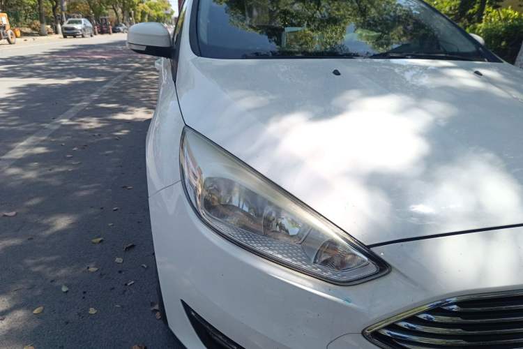 Used Ford Focus 2017 Sedan 1.6L Automatic Fashion Edition Smart Drive Version