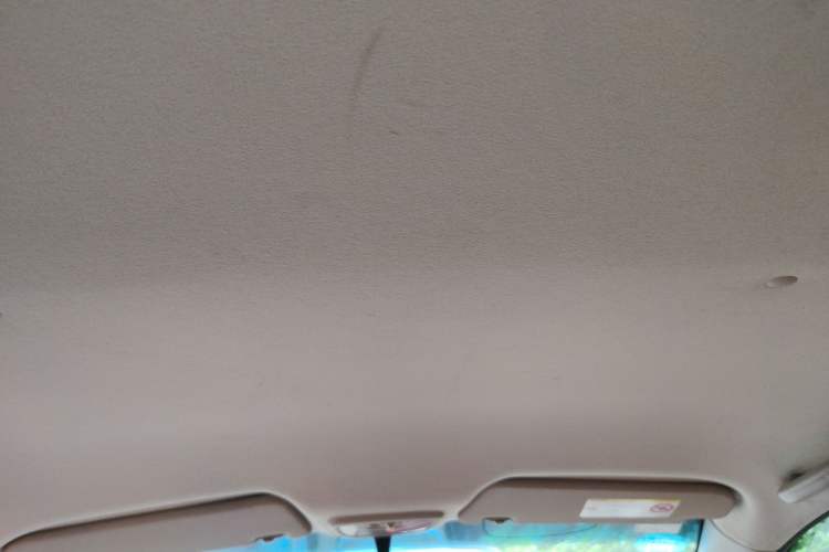 Used Chevrolet Sail 2013 Sedan 1.2L AMT Ideal Edition Headliner