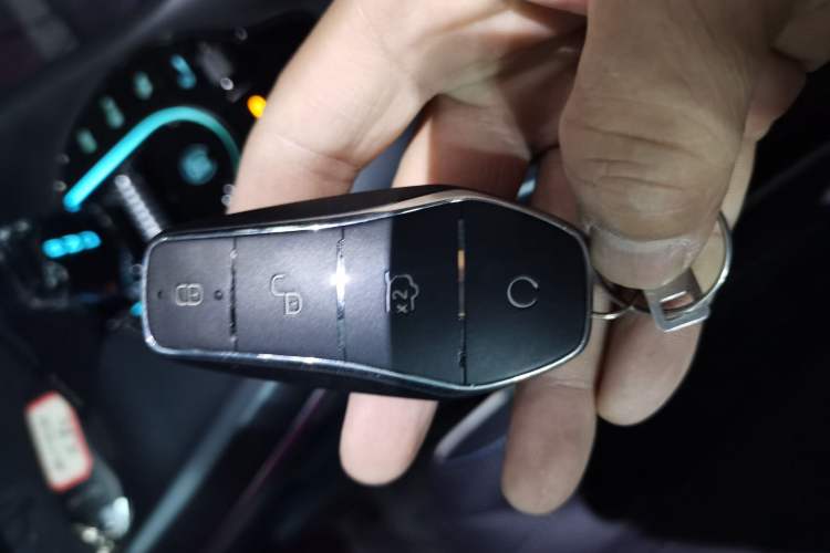 Used BYD Seal 2022 700 km Long-Range Rear-Wheel-Drive Version Vehicle Key