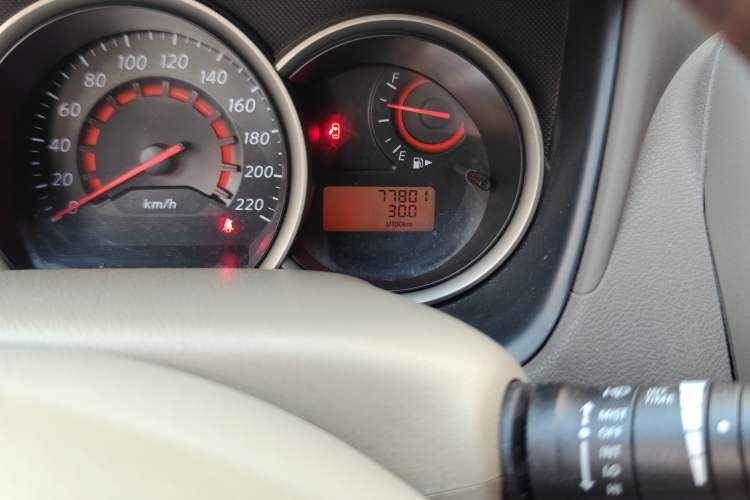 Used Nissan Sylphy 2012 Classic 1.6XE Manual Comfort Edition Odometer Close Up