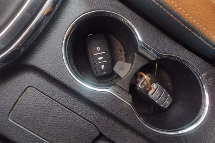 Used CHANGAN OSHAN CX70 2018 CX70T 1.5T Automatic Tianqing Edition Vehicle Key