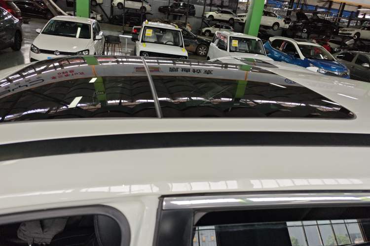 Used Nissan X-Trail 2023 Classic 2.0L Two-Wheel Drive Smart Connect & Comfort Edition
