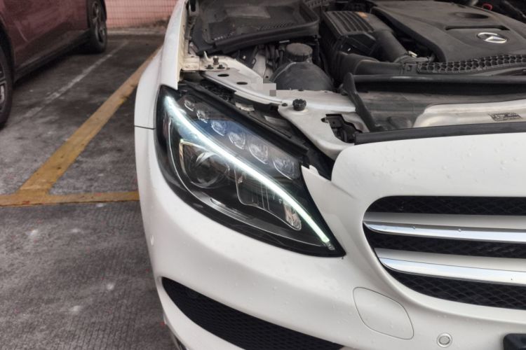 Used Mercedes-Benz C-Class 2018 C 180 L Fashion Edition Sport Version Right Front Headlight