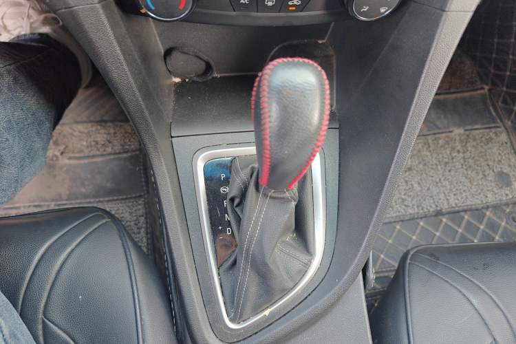 Used Buick GT 2021 Revised Version Flagship 1.5L Automatic Elite Edition Gear Lever