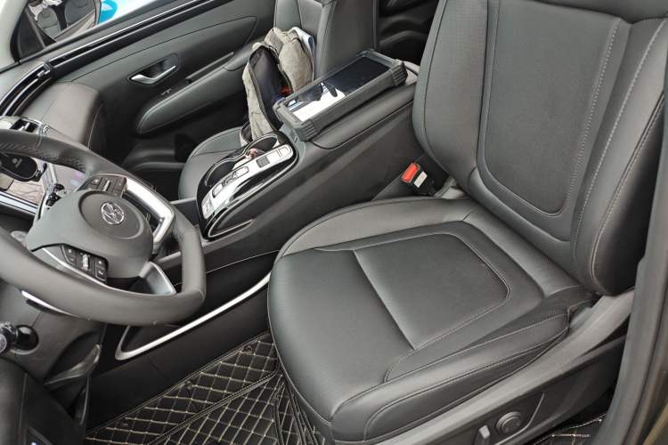 Used Hyundai Tucson 2021 Tucson L 1.5T DCT GLX Elite Edition Left Front Seat