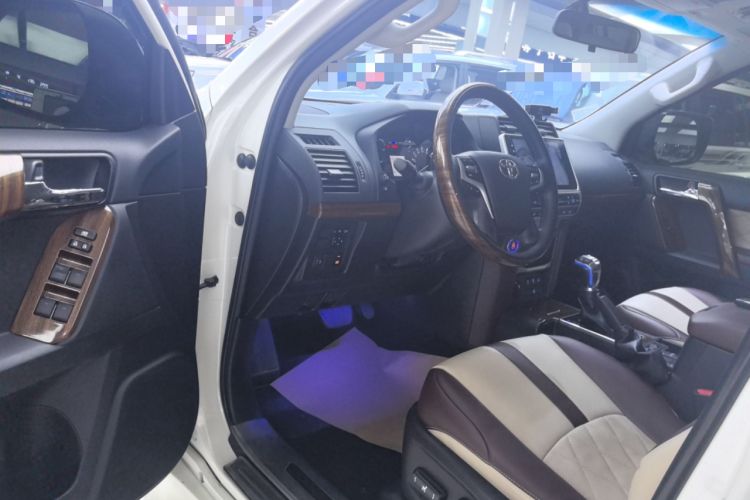 Used Toyota Prado 
