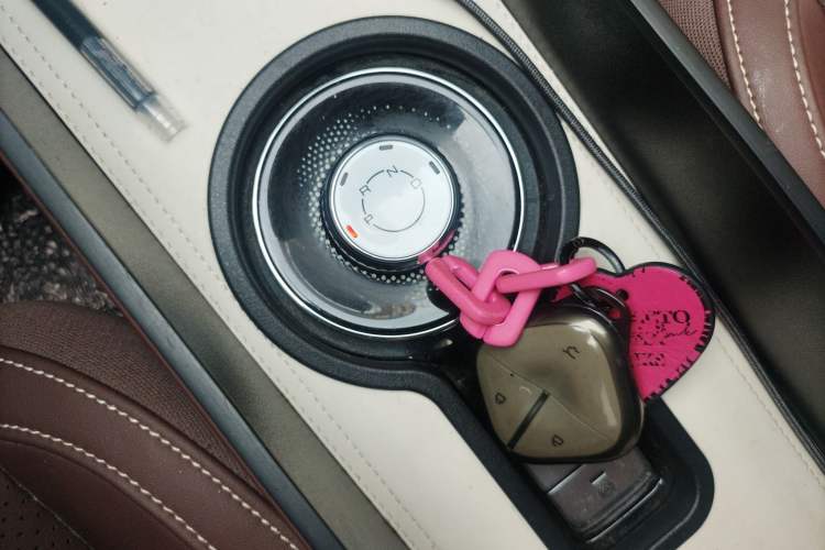 Used Wuling Bingo 2024 333 km Lingxi Connected Version