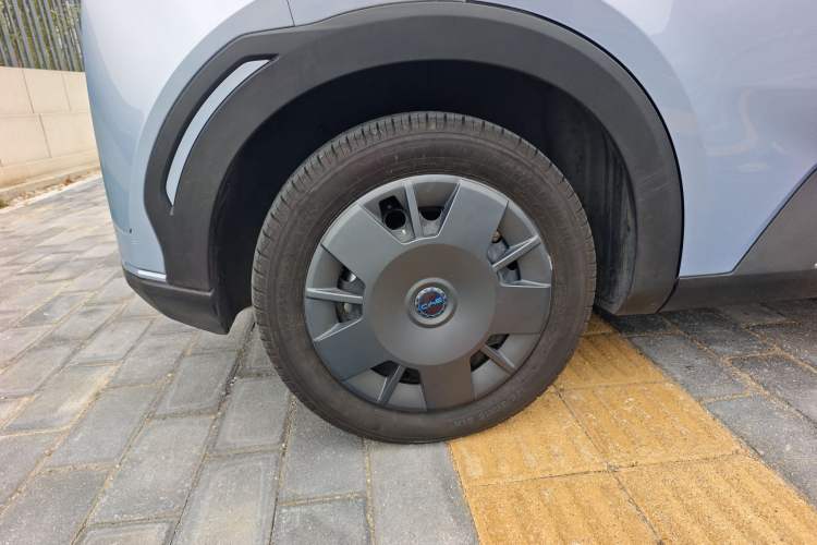 Used BYD Seagull 2025 305km Active Version Right Rear Wheel Hub