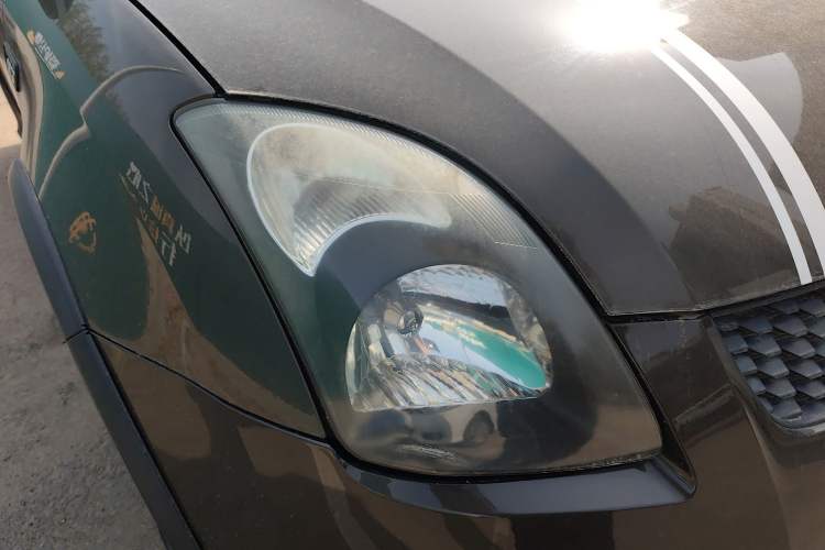 Used Suzuki Swift 2013 1.5L Automatic Standard Edition