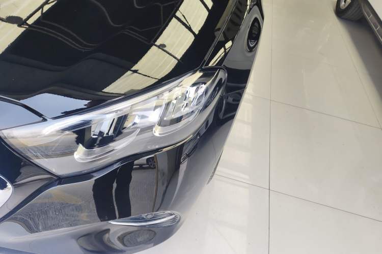 Used Mercedes-Benz E-Class 2025 Facelift E 300 L Luxury Edition
