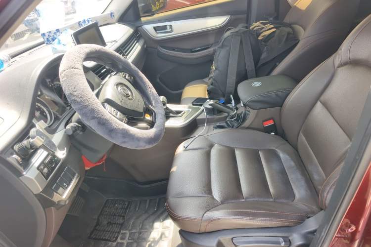 Used FORTHING Joyear X5 2017 1.6L CVT Luxury Model