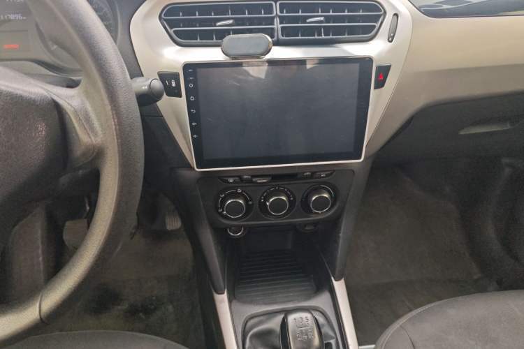 Used Peugeot 301 2017 1.6L Manual Comfort Edition
