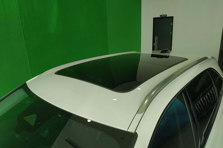 Used Hongqi HS3 PHEV 2024 PHEV 115km Jingwei Edition
