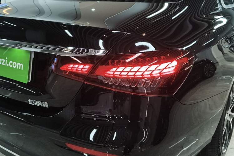 Used Mercedes-Benz E-Class New Energy 2023 E 350 e L Plug-in Hybrid Sedan