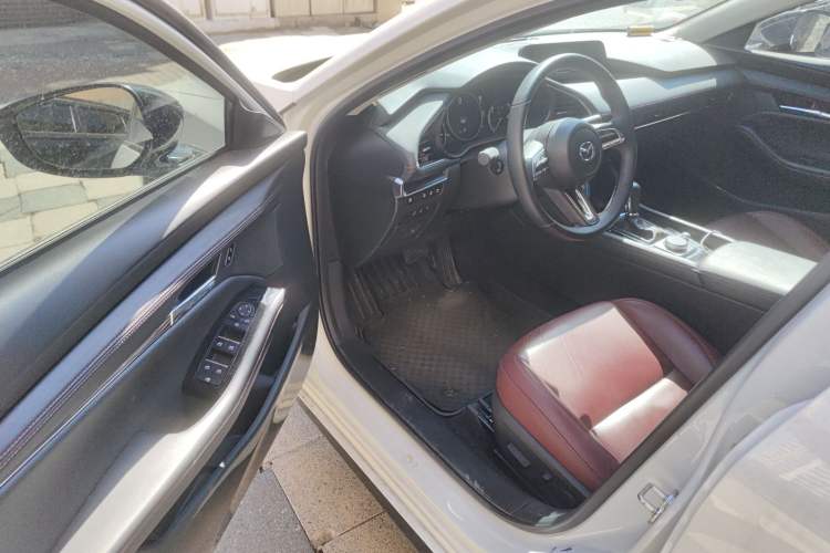 Used Mazda Mazda 3 Axela 2023 2.0L Automatic Zhiyao Edition