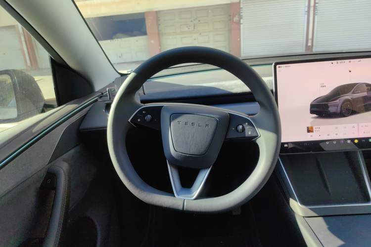Used Tesla Model Y 2025 Long-Range All-Wheel Drive First Edition
