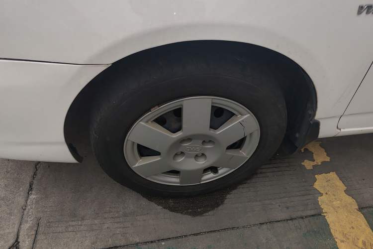 Used BYD F3 2013 1.5L Automatic Standard Edition