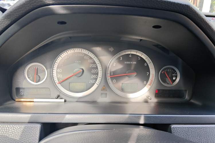 Used Volvo XC90 2013 2.5T T5 Luxury Upgrade Edition