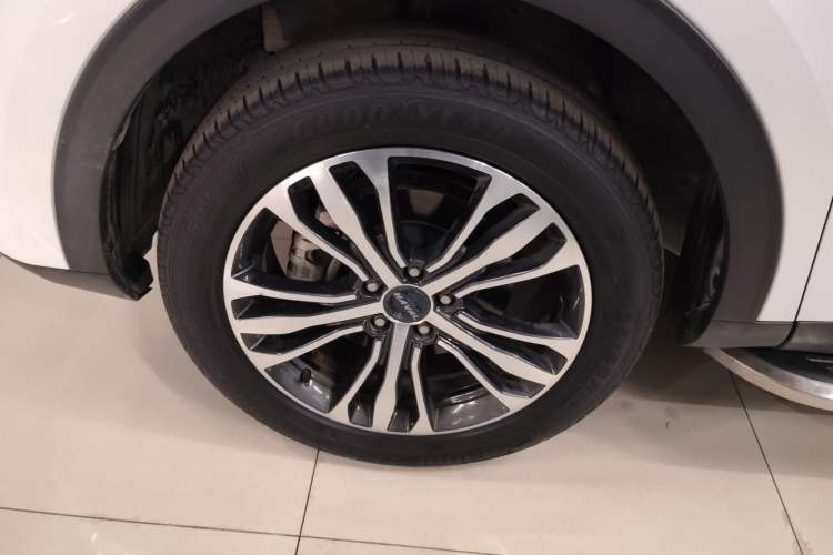 Used Haval F7 2019 2.0T Two-Wheel Drive i-Van China V standard Left Front Wheel Hub