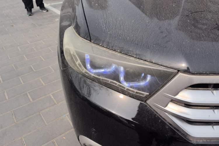 Used Toyota Highlander 2013 2.7L Two-Wheel Drive 7-Seater Zijin Edition
