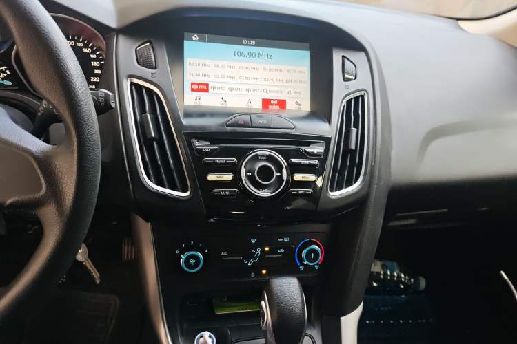 Used Ford Focus 2018 Hatchback Classic 1.6L Automatic Comfort Plus SmartDrive Edition