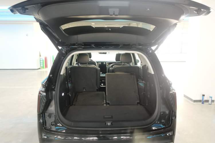 Used Hongqi HS7 PHEV 2024 2.0T PHEV Four-Wheel Drive Flagship Edition 6 Seats