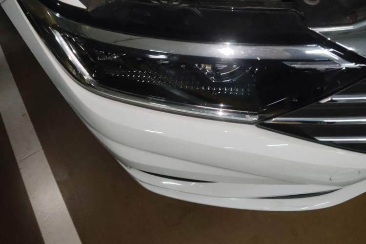 Used Volkswagen Sagitar 2019 280TSI DSG Comfort Version China VI Standard Right Front Headlight