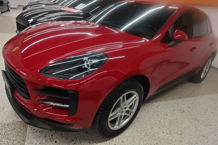 Used Porsche Macan 2018 Macan 2.0T