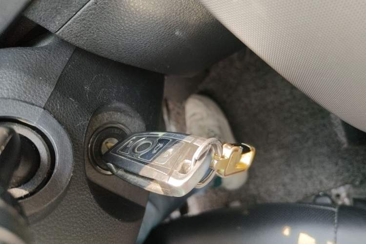 Used Luxgen U6 SUV 2014 1.8T Fashion Edition Vehicle Key