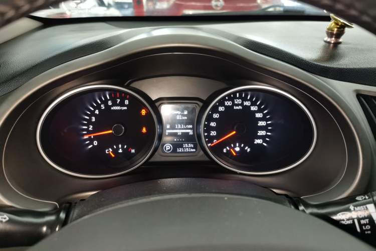 Used Kia Sportage R 2015 2.0L Automatic Two-Wheel Drive DLX Model Instrument Cluster