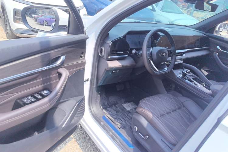 Used Geely Auto Monjaro L 2025 2.0TD Automatic Xingyun Version